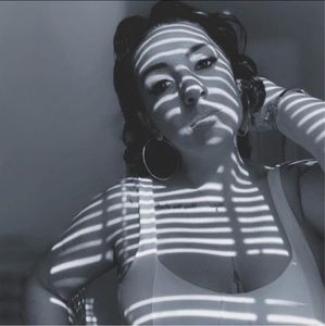 Meet your Posher, Bella